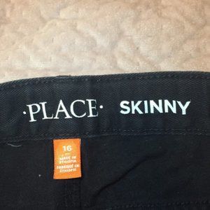 Place size 16 Skinny All Black